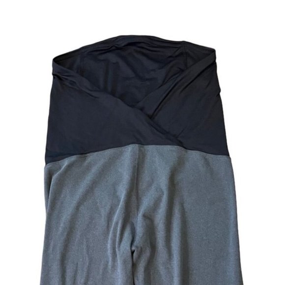 Isabel Women's Maternity pants size Small smooth panel front - Picture 4 of 10